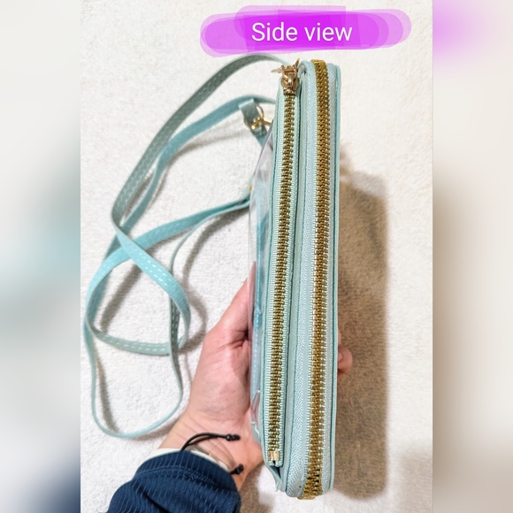 Cellphone wallet case, BNWOT, shimmery teal/light blue colour, cute wallet - Picture 7 of 10